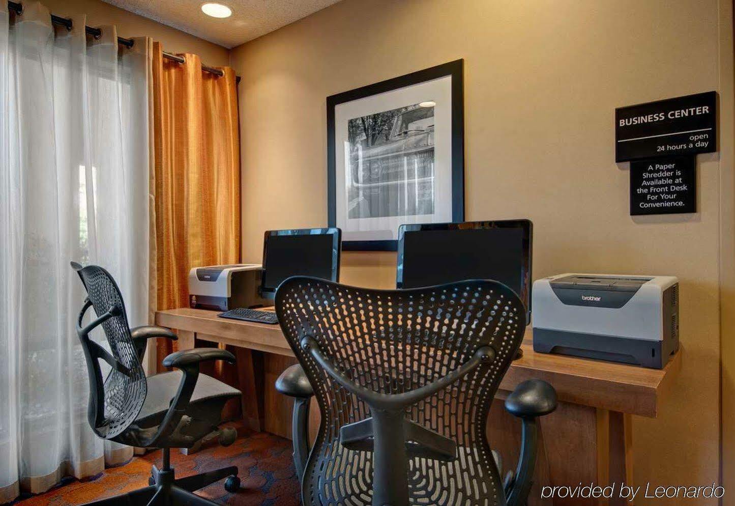 Hampton Inn Appleton-Fox River Mall Area Bagian luar foto